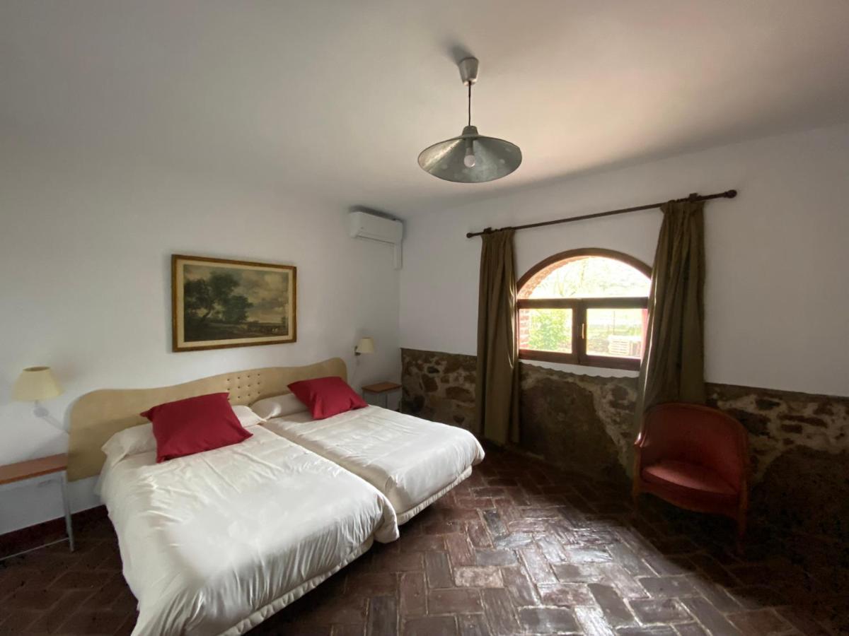 Casas Rurales Monasterio De Rocamador Almendral Екстериор снимка