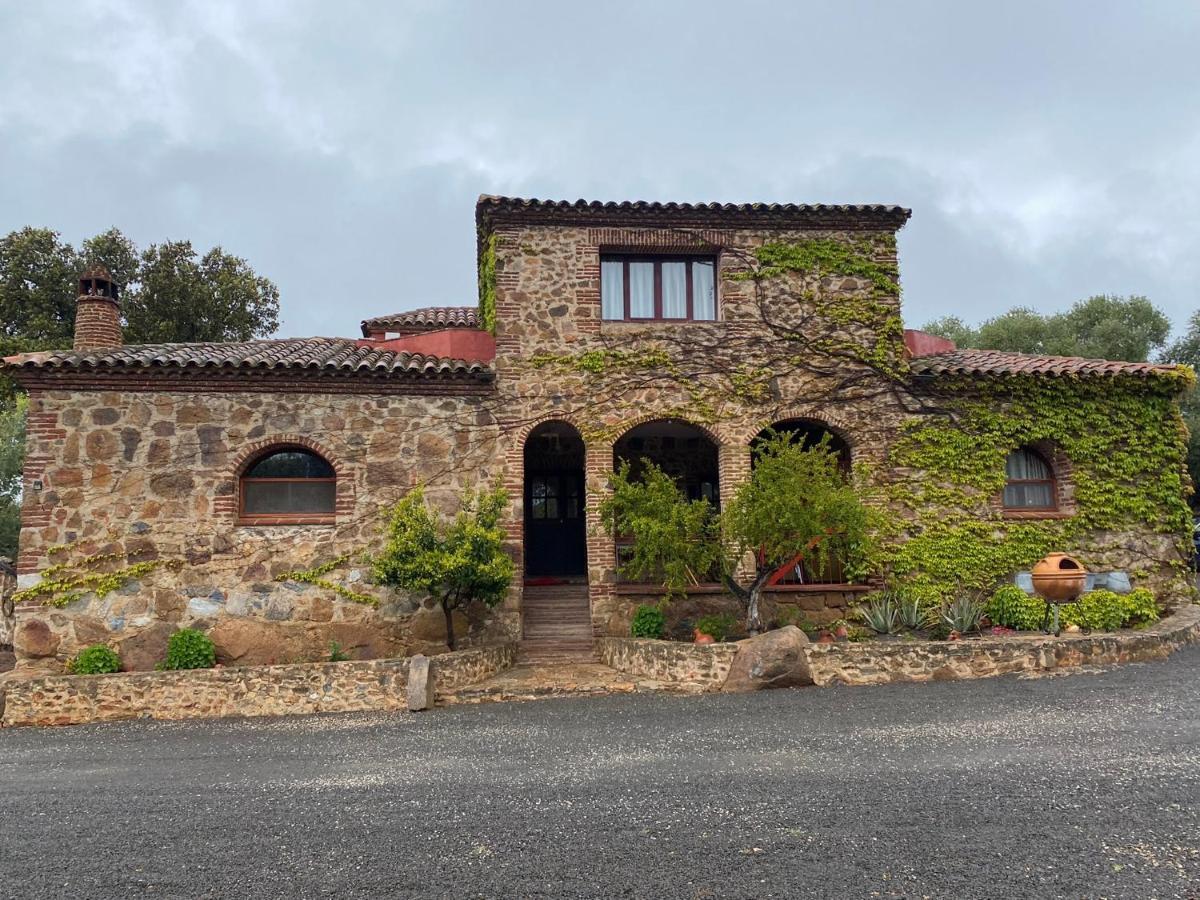 Casas Rurales Monasterio De Rocamador Almendral Екстериор снимка