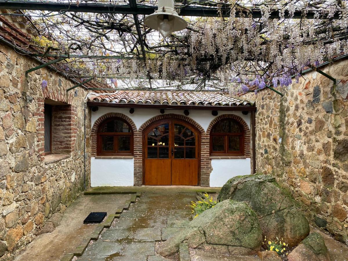 Casas Rurales Monasterio De Rocamador Almendral Екстериор снимка