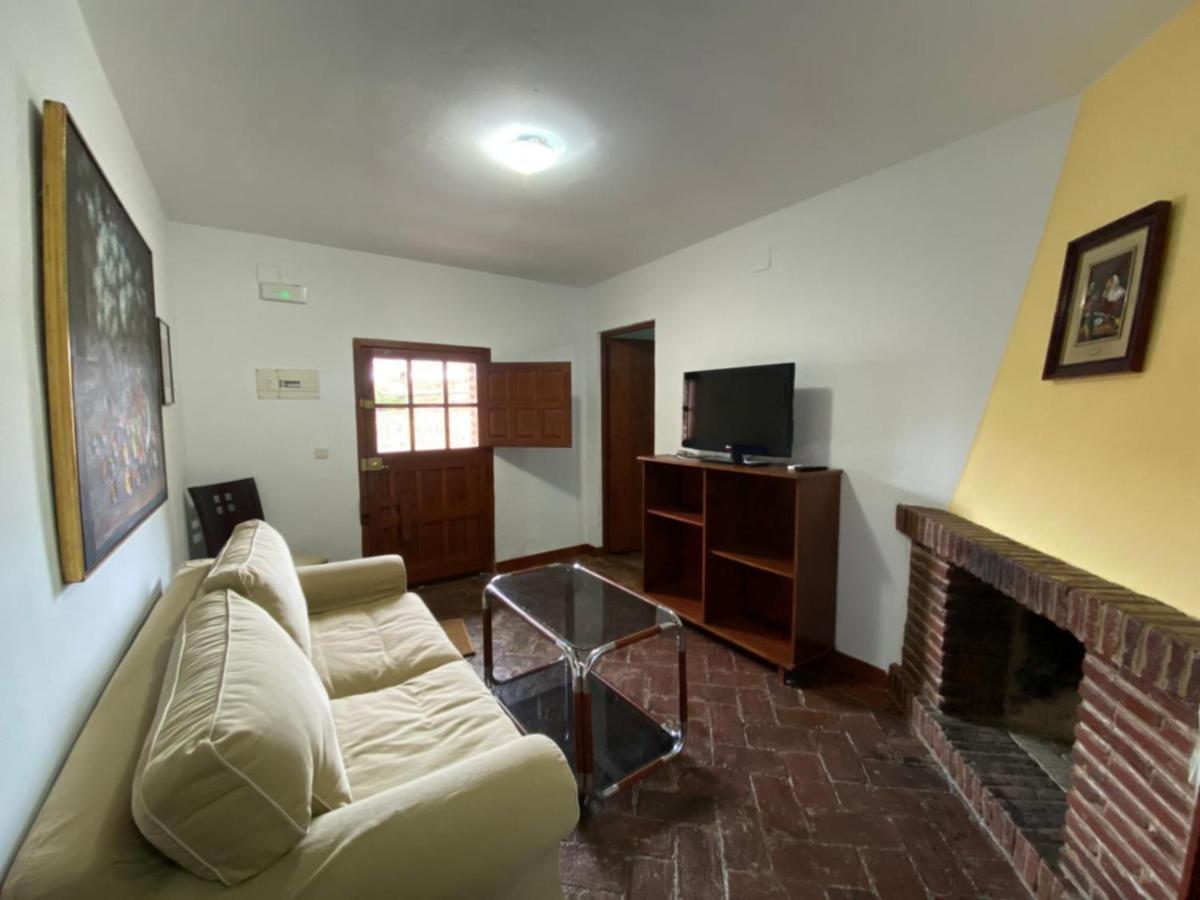 Casas Rurales Monasterio De Rocamador Almendral Екстериор снимка