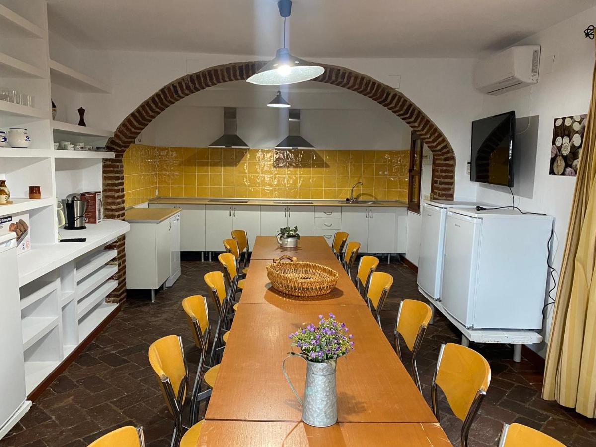 Casas Rurales Monasterio De Rocamador Almendral Екстериор снимка