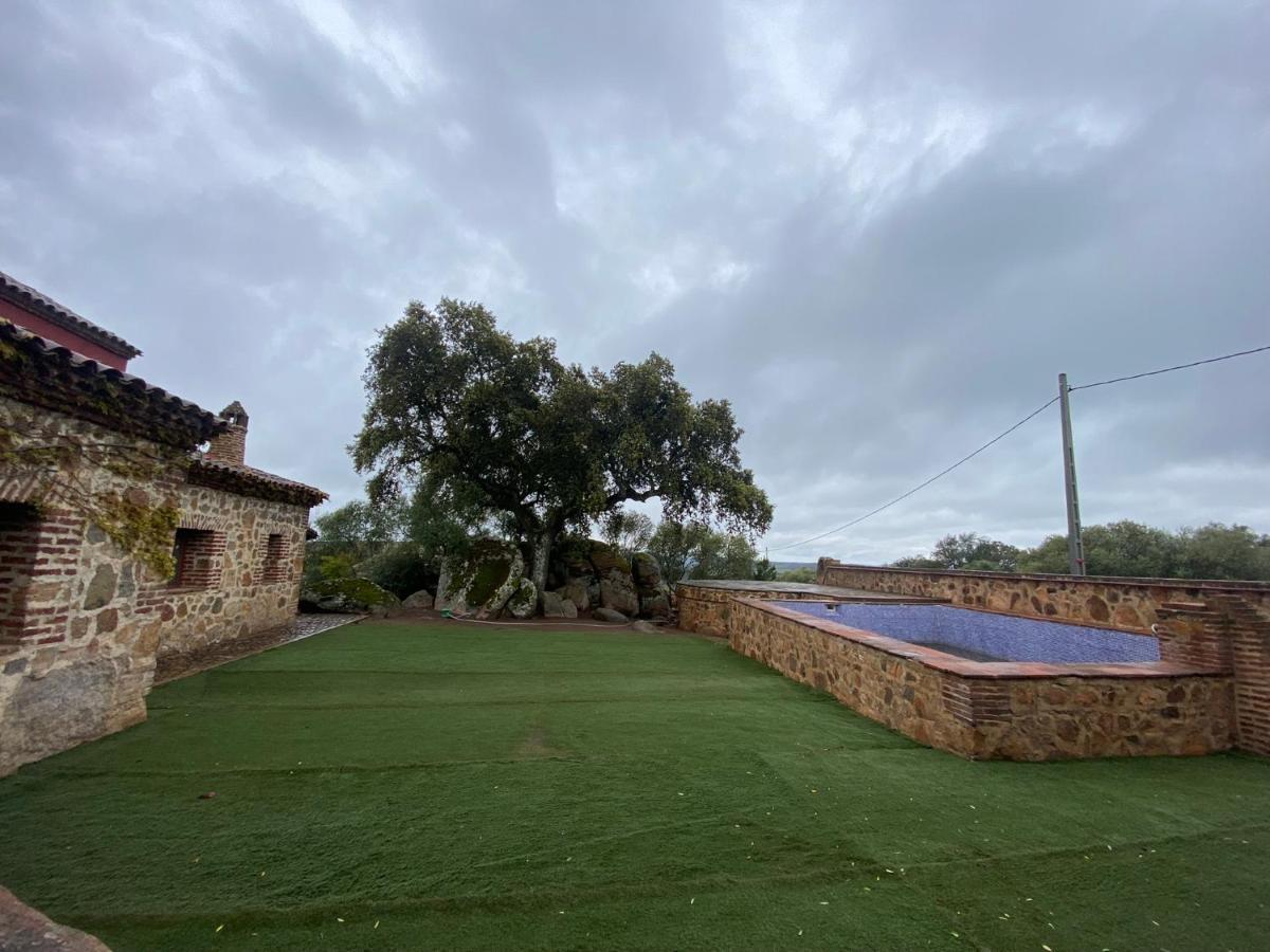Casas Rurales Monasterio De Rocamador Almendral Екстериор снимка
